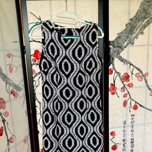 I Bundle the items pictured here n selling for &100 to open space for other item